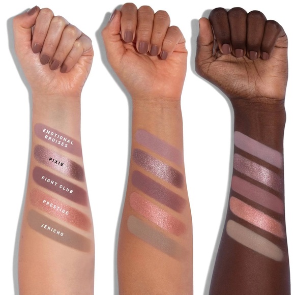 Morphe X Madison Beer Channel Surfing Artistry Palette - Picture 3 of 9